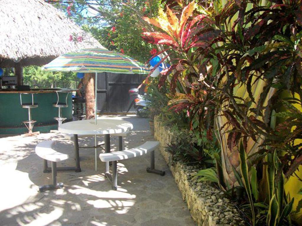 Coco Hotel Sosua Exterior photo